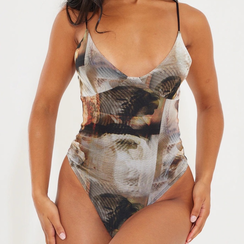 Pretty Little Thing - Nude Mesh Abstract Renaissance Print Cup Detail Bodysuit